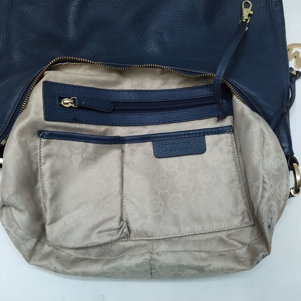 Michael Kors Rhea Blue Pebbled Leather Zipper Pocket Hobo Shoulder Bag - Picture 11 of 16
